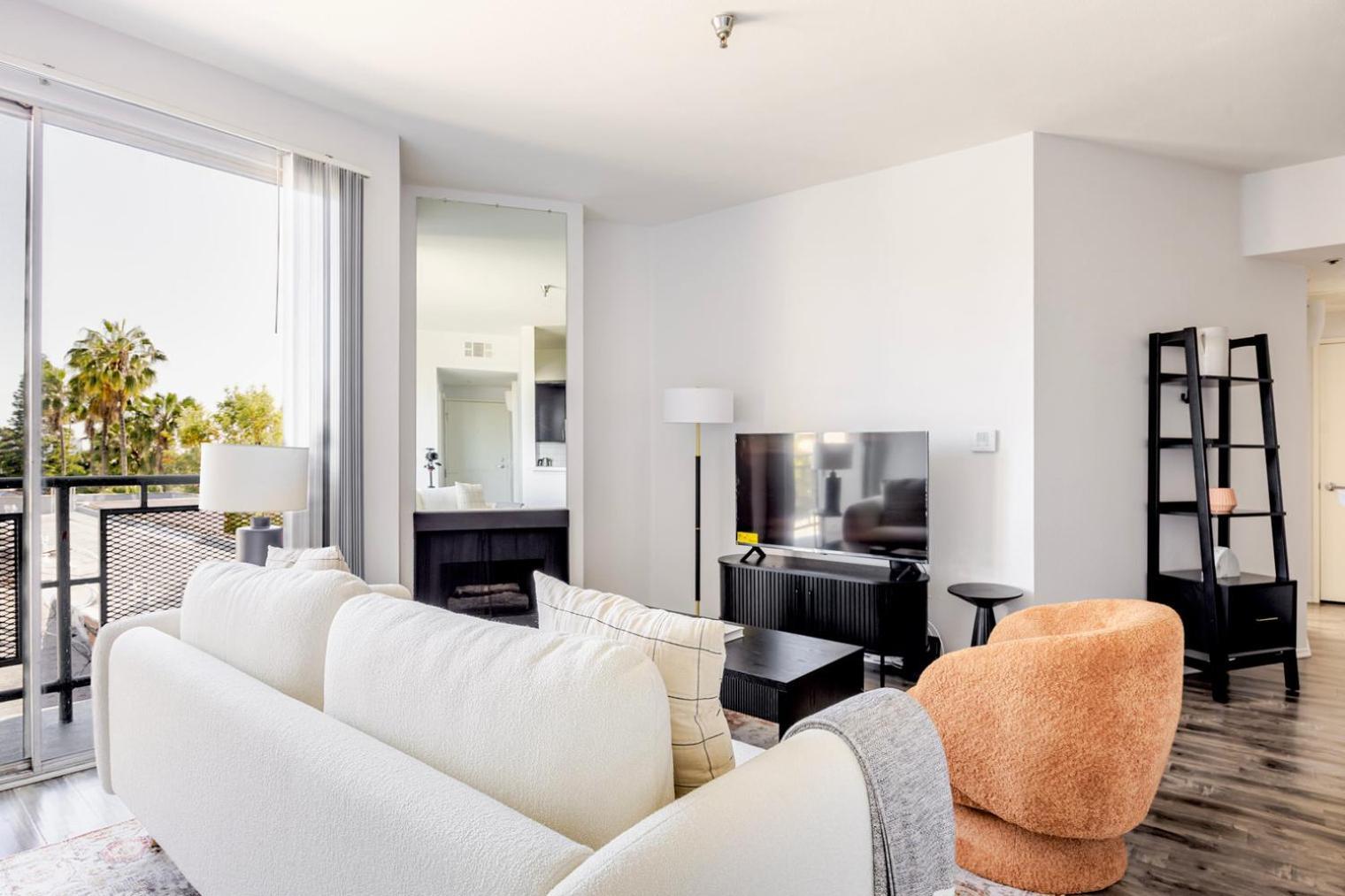Blueground Hollywood Gym Ac Nr Runyon Lax-1346 Apartment