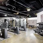 Blueground Hollywood Gym Ac Nr Runyon Lax-1346